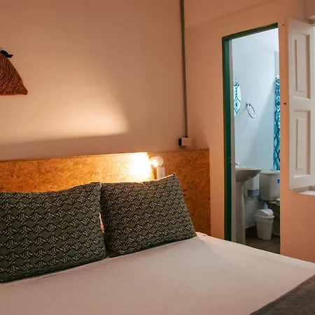 Cordova Hostel Medellin-3